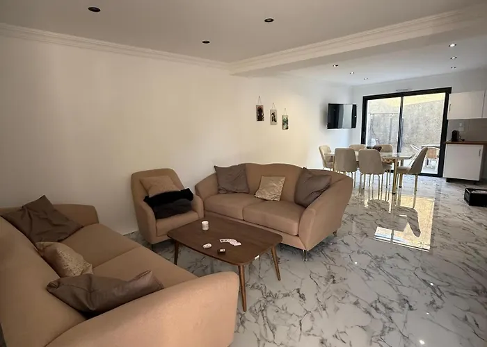 Maison La Pornicaise 11 펜션 *